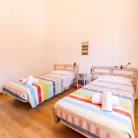 Casa Embat, A Pocos Metros De La Playa * Can Picafort